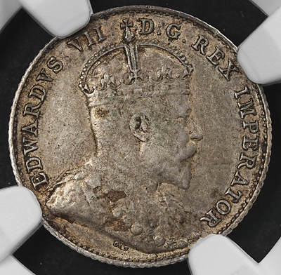 修遠堂世界钱币第102期 - NGC AU53 1903年加拿大10分银币，稀少的年份，书价很高，盒子年份标识有误