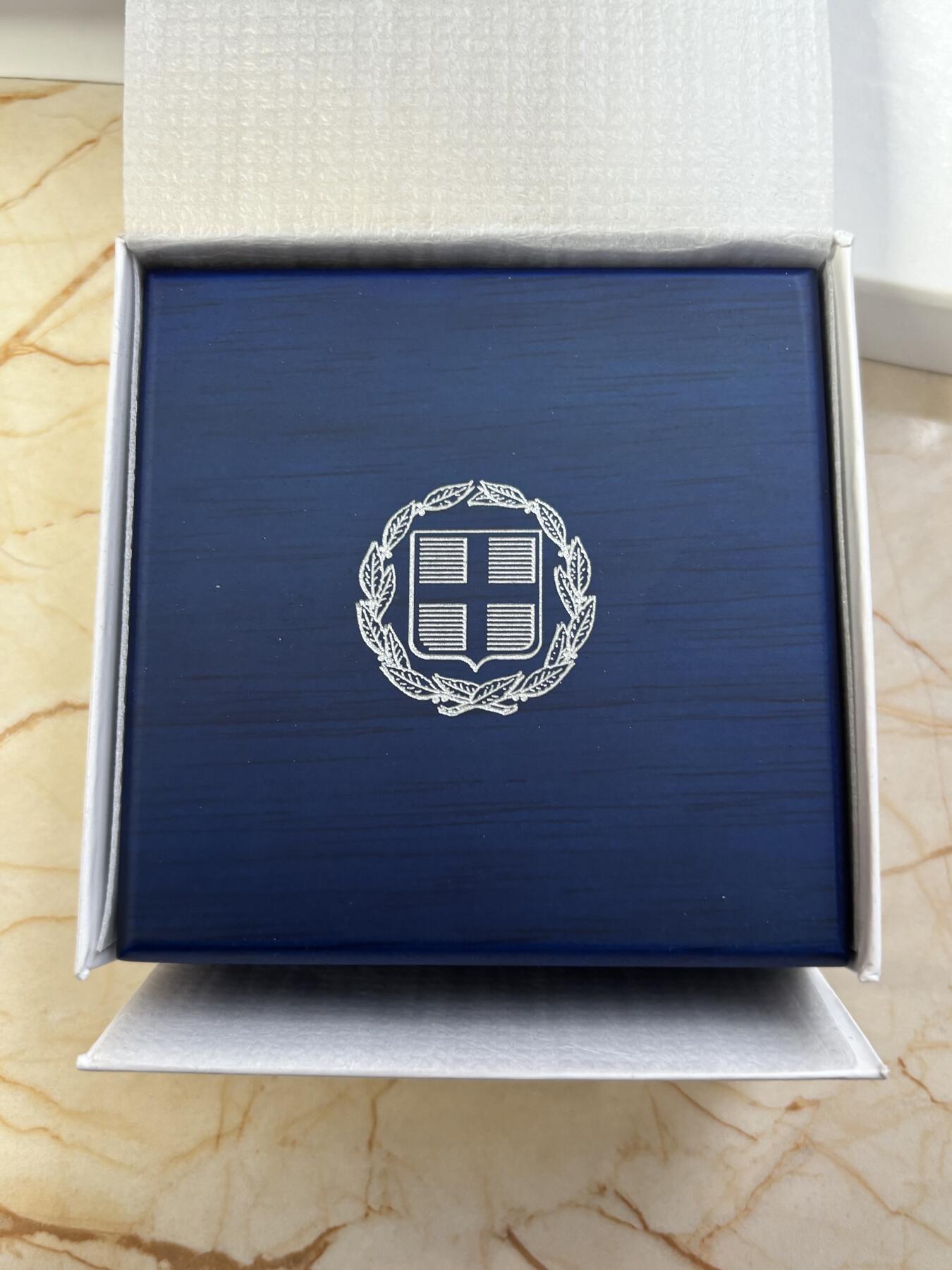 第189期拍卖 希腊2022年希腊之友英国拜伦勋爵1盎司纪念彩银币，925银，34.1克，发行2000枚