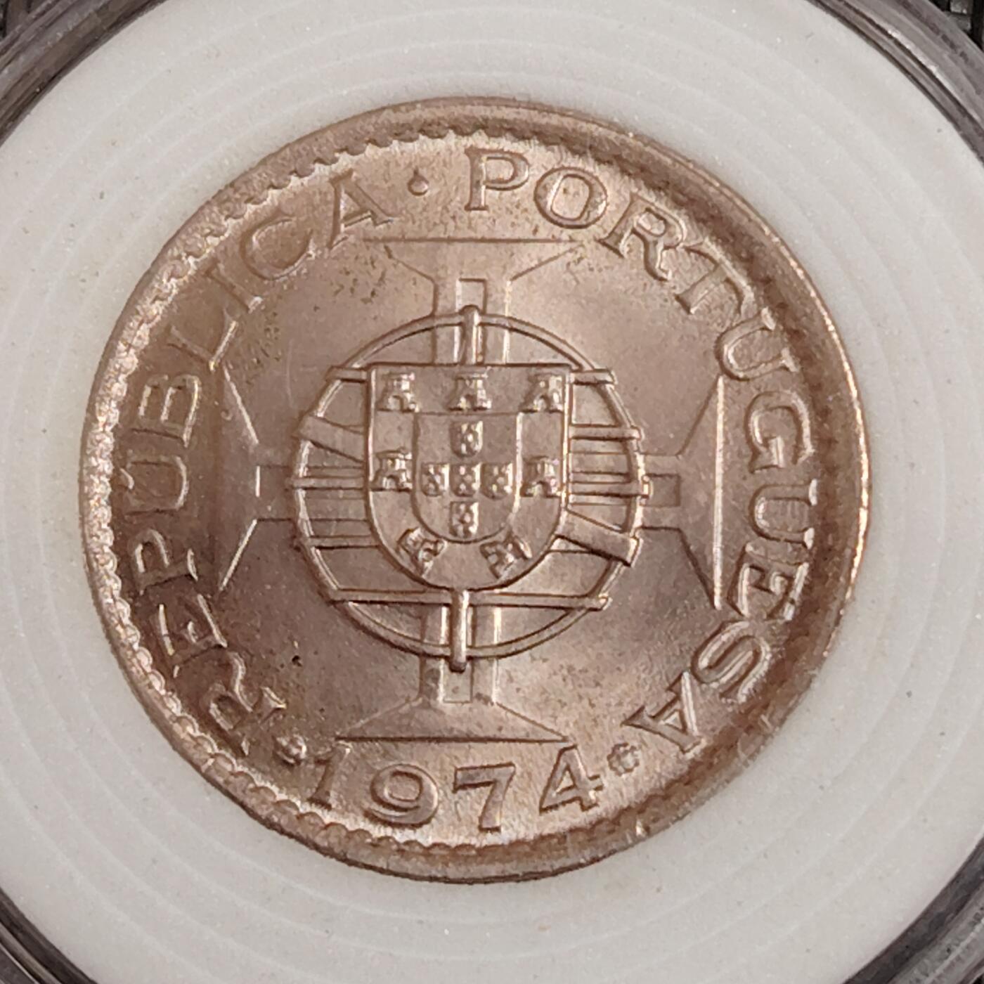 布加迪🐬～世界钱币(上海)🌾第 271 期 /  各国套币和散币 葡属安哥拉🇦🇴 1974年 2.5埃斯库多