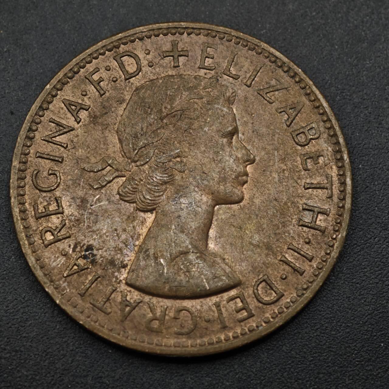 【淘币小摊】实时拍第八百五十三拍   散币银币场   满百包邮可预留二周 每周一统一发货   澳大利亚1964年伊丽莎白二世一便士铜币