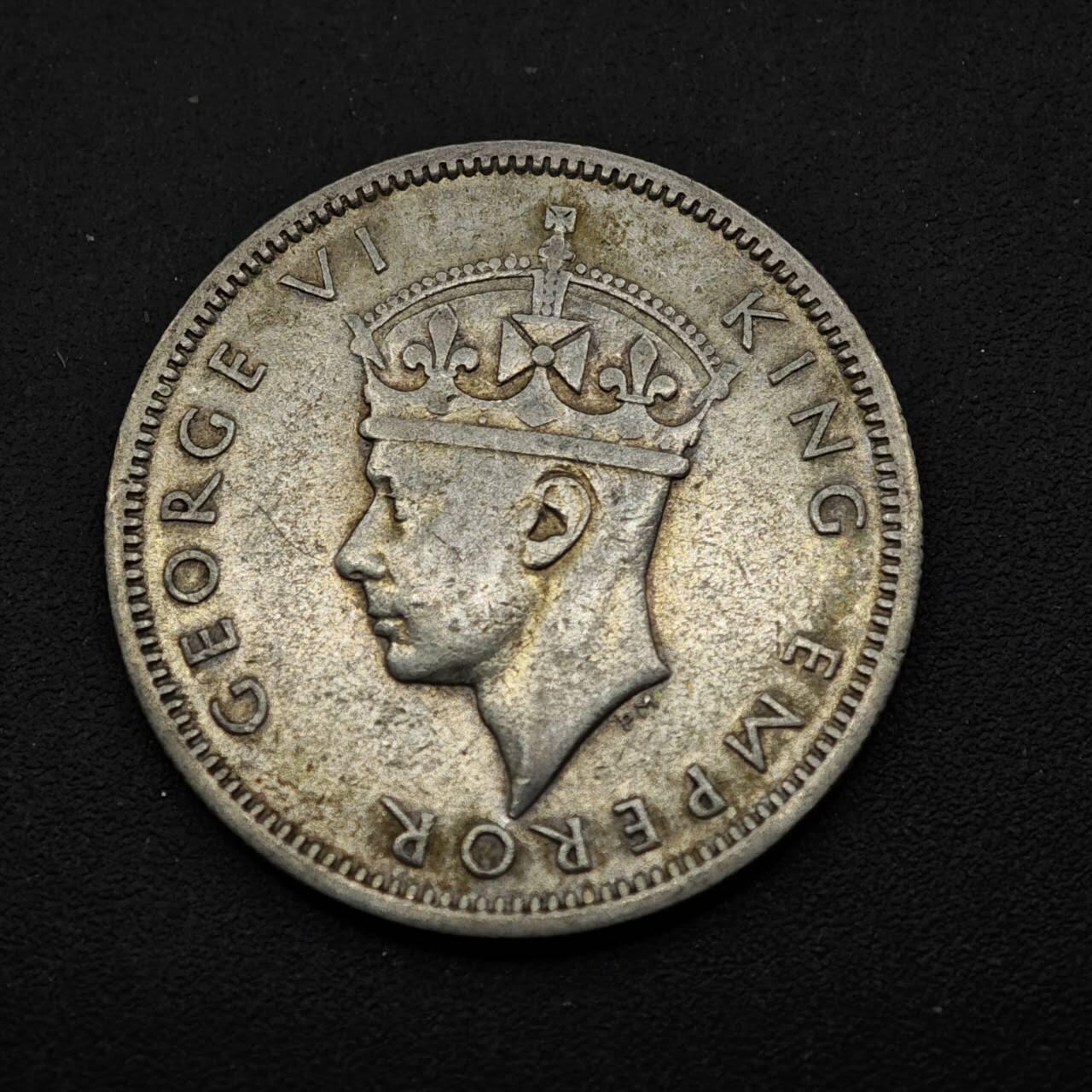 【淘币小摊】实时拍第八百五十三拍   散币银币场   满百包邮可预留二周 每周一统一发货   斐济1938年乔治六世一先令银币