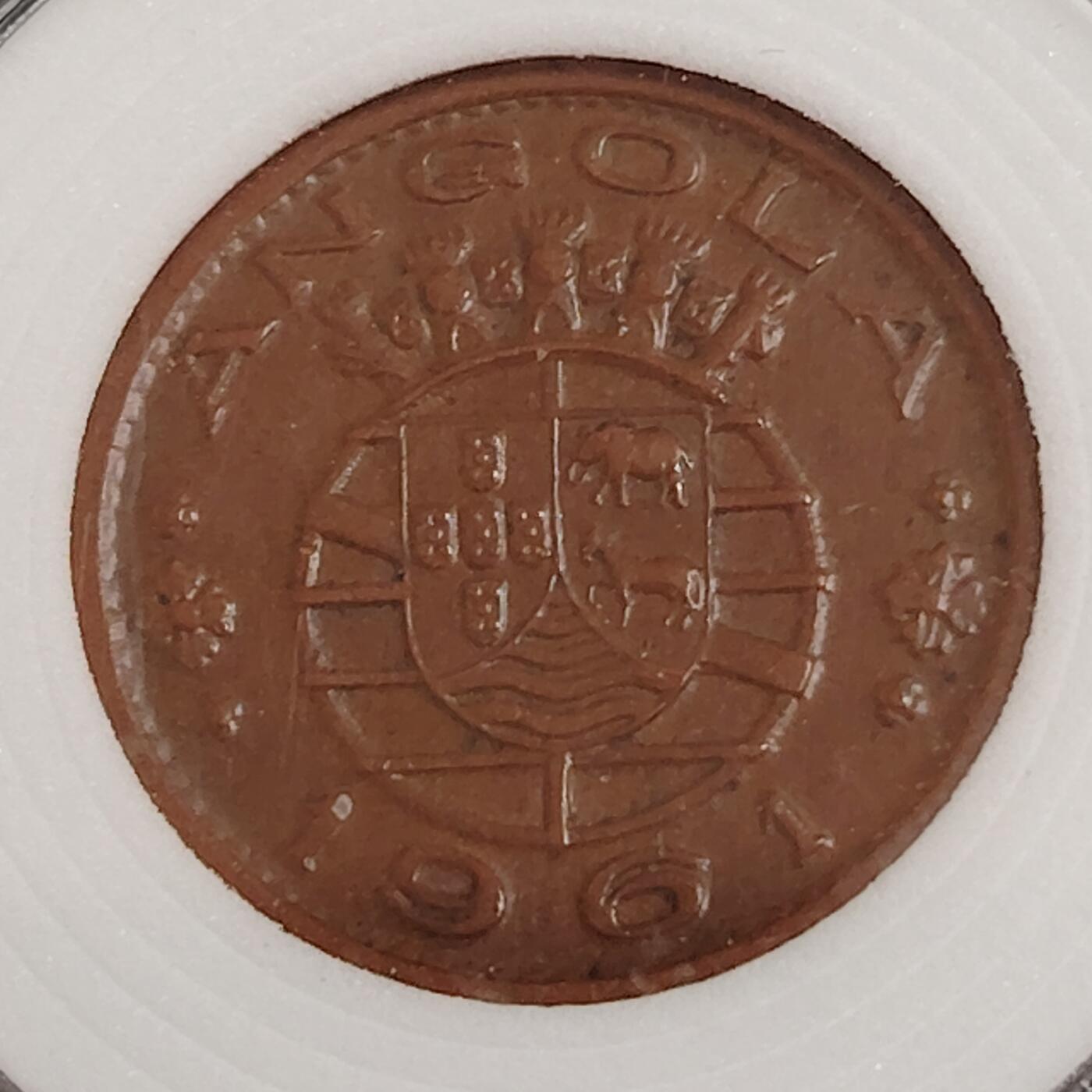 布加迪🐬～世界钱币(上海)🌾第 271 期 /  各国套币和散币 安哥拉🇦🇴 1961年 50分