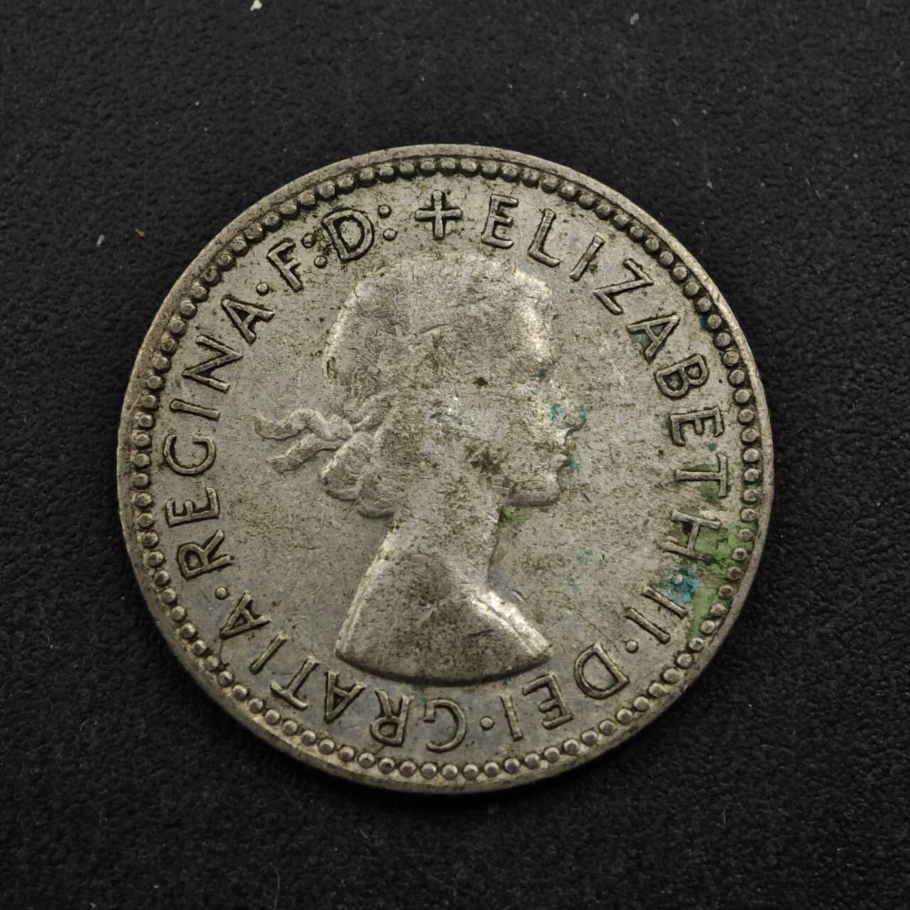 【淘币小摊】实时拍第八百五十三拍   散币银币场   满百包邮可预留二周 每周一统一发货   澳大利亚1955年伊丽莎白二世6便士银币