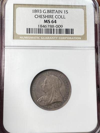 万国钱币拍卖第059期 - NGC MS64 1893年英国维多利亚披纱1先令 浓郁原盒重五彩乌云包浆 NGC老白盒状态舒适