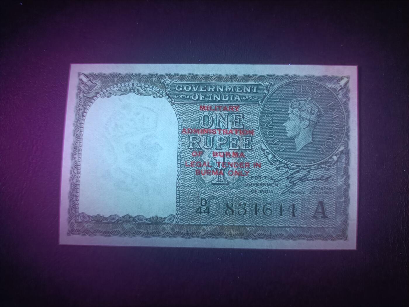 2026一月第四期，总214期 英属缅甸1945版1卢比UNC微潮，缅甸光复后在英属印度纸币上临时加盖随军使用