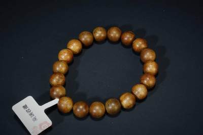 上海都达杂项专场十七（全场包邮） - 天然黄油格沉香1.0圆珠手串 附鉴定证书87-209