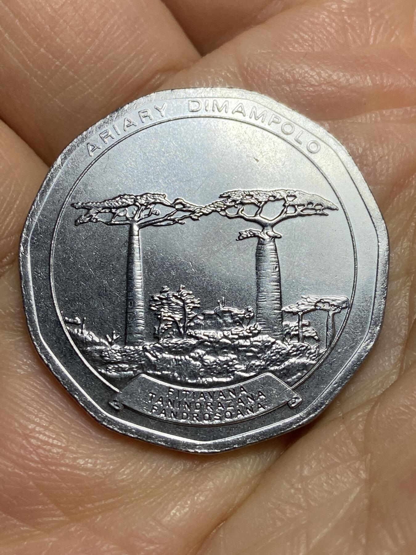 2026年第十三场(总第一百八十二场）外国好品散币场(免佣金) 原光全新–马达加斯加🇲🇬2021年50阿里亚里