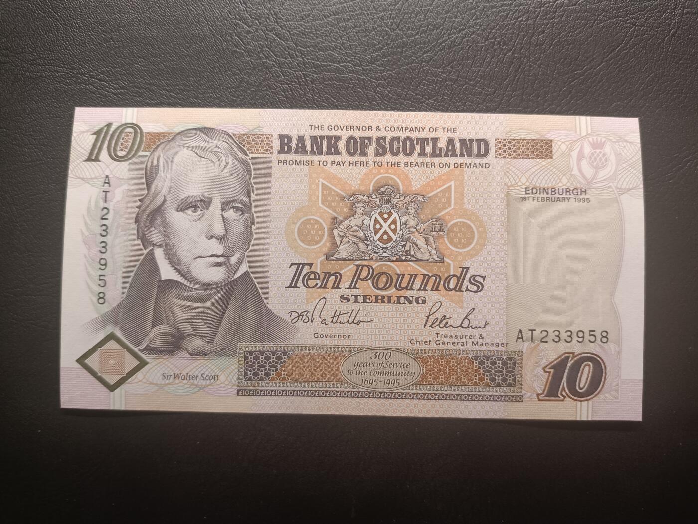 2026一月第四期，总214期 苏格兰银行1995年银行成立300周年10镑纪念钞UNC，诗人沃尔特斯科特和蒸馏酒厂