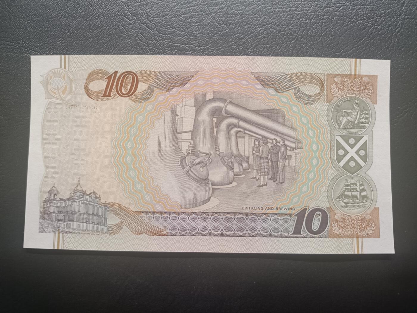 2026一月第四期，总214期 苏格兰银行1995年银行成立300周年10镑纪念钞UNC，诗人沃尔特斯科特和蒸馏酒厂