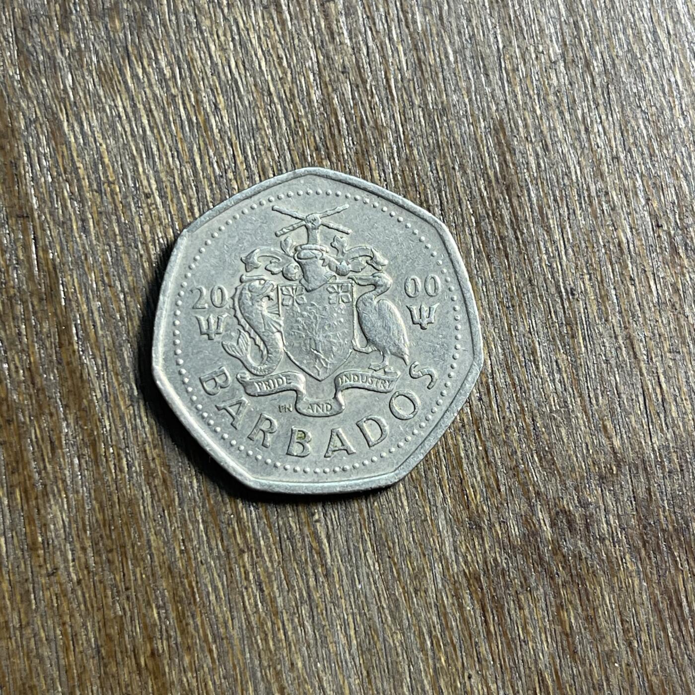 【春节前最后一拍，下一场3.3号】★第139场★散币场。不寄存，30包邮。不满30元，支付5元运费。《接受代拍 代送NGC评级》 49【无寄存】2000 巴巴多斯 1元 镍币