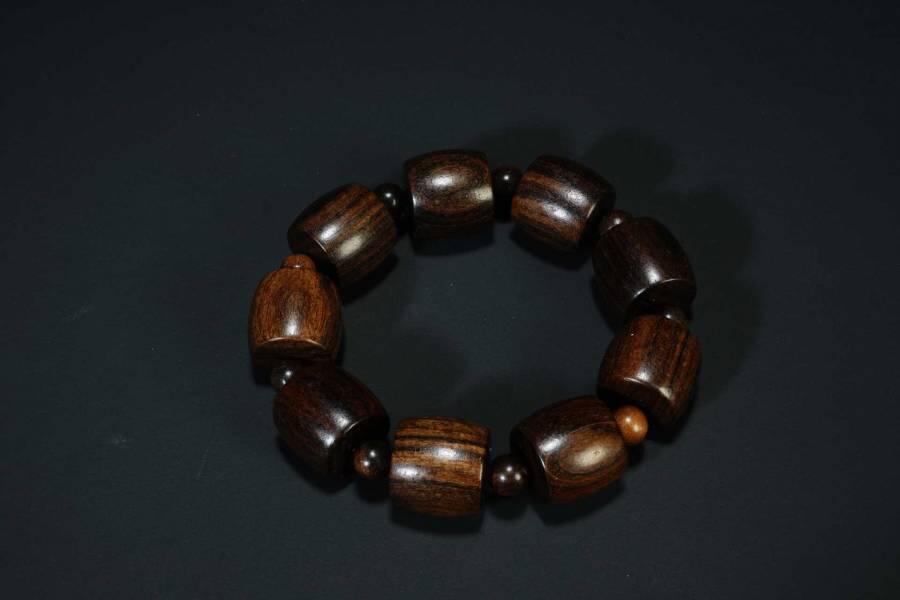 上海都达杂项专场十七（全场包邮） 天然虎斑沉香桶珠手串 附鉴定证书87-229