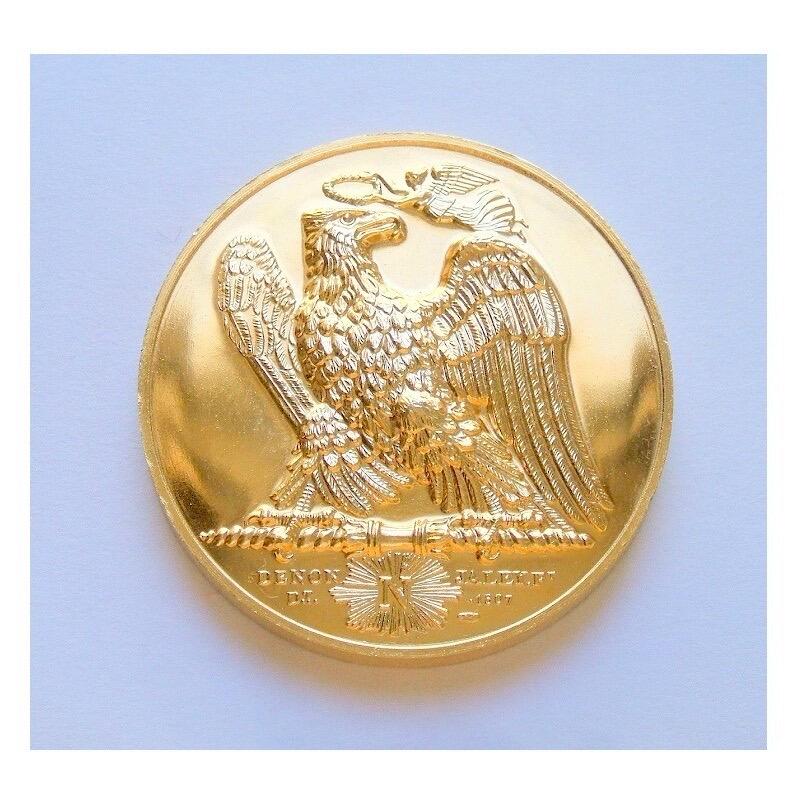 【旋风钱币】1月24日19:00准时开拍 精美欧洲币章、银币银章、第三帝国钱币等 全场包邮！ 【艺术】法国艺术大章纪念1804年 拿破仑战争+雄鹰高浮雕精制大镀金章 40MM