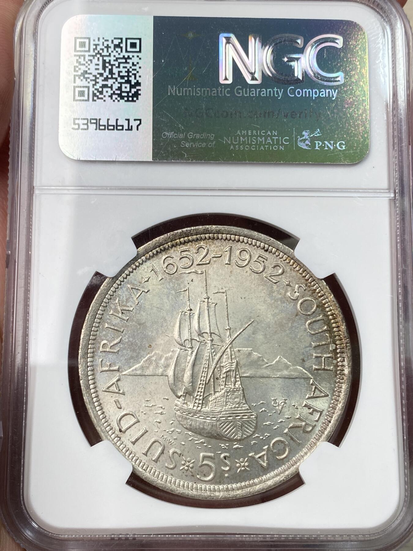 万国钱币拍卖第059期 NGC MS64 1952英属南非乔治六世5先令大银 原味黄油转光