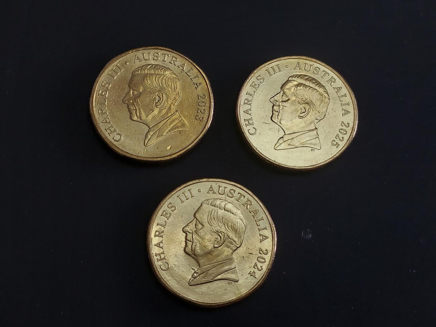 博彦收藏   1月28日 8点 钱币专场 全场包邮 澳洲 2023-25 查尔斯1元头像币3枚