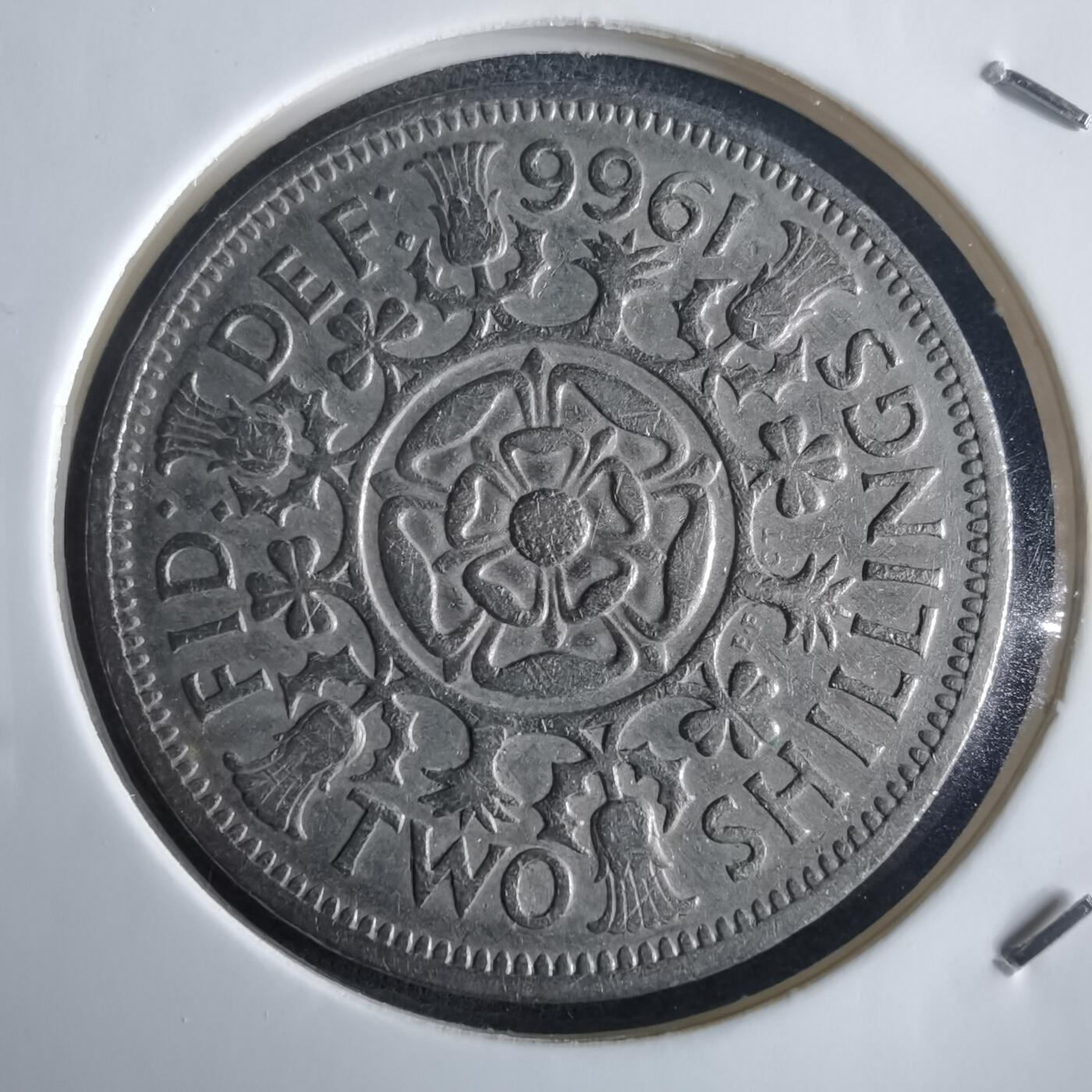 沼泽如烟--第972场 英国1966年2先令