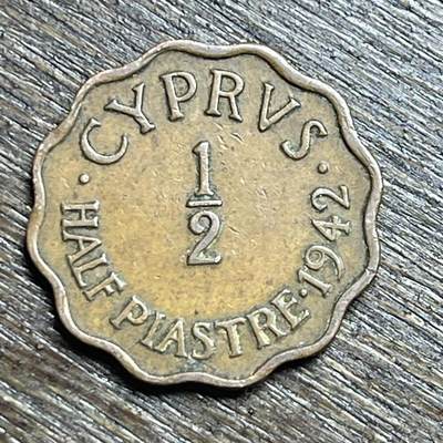 【铜匠收藏】★第140加场★精品老铜币 硬币专场 不寄存，200包邮。不满200元，支付5元运费。《接受代拍 代送NGC评级》 - 4【无寄存】1942 乔六 塞浦路斯 1/2皮阿斯特 铜币