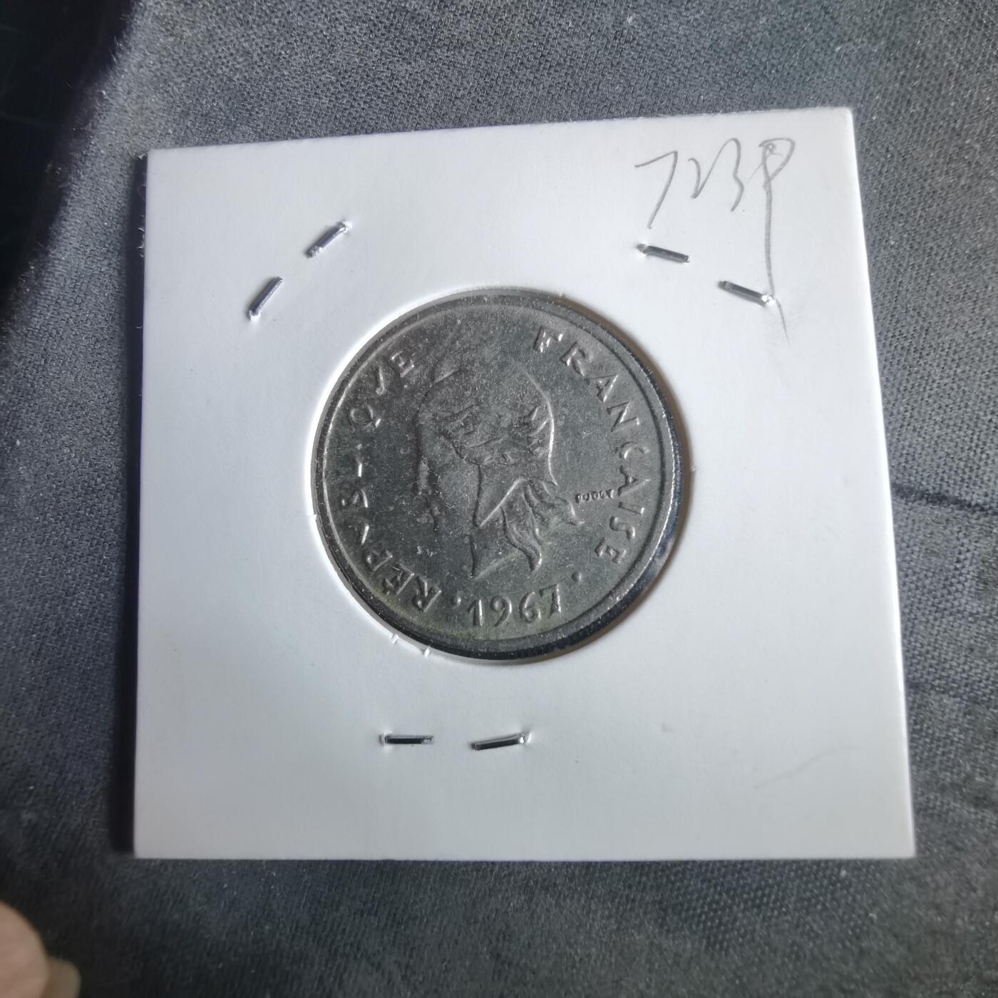 沼泽如烟--第972场 法属波利尼西亚1967年10法郎