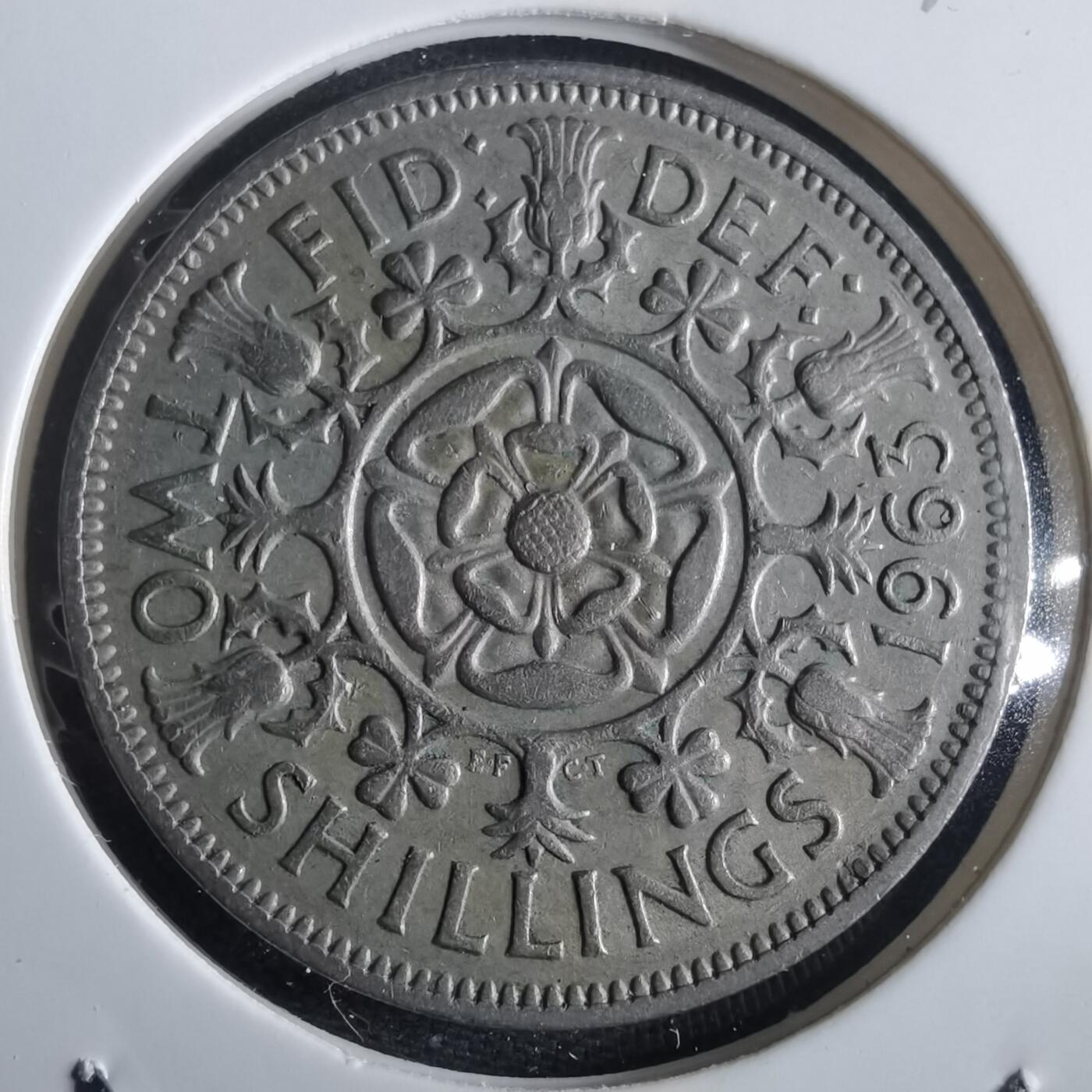 沼泽如烟--第972场 英国1963年2先令