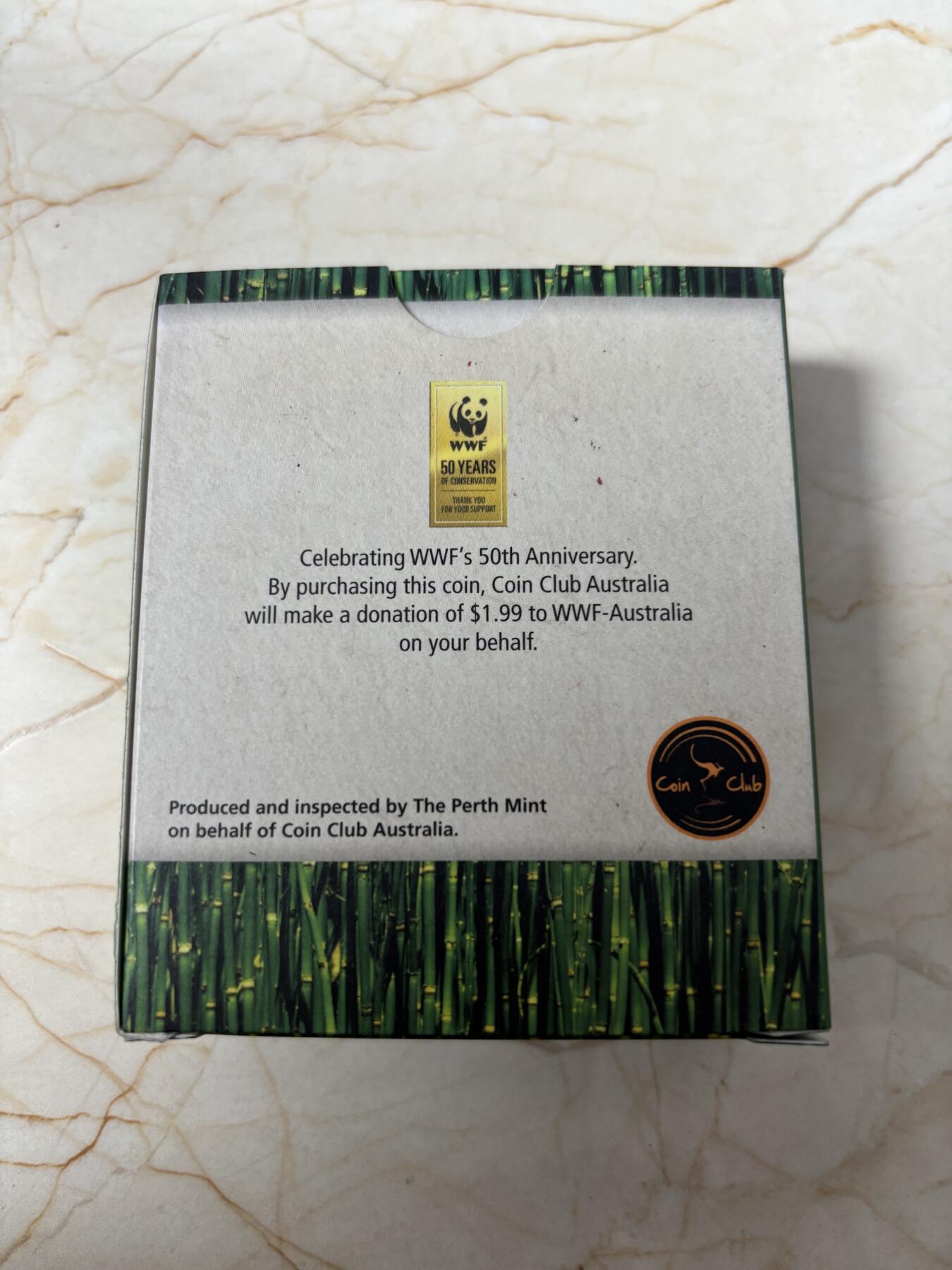 第189期拍卖 图瓦卢2011年野生动物保护首枚大熊猫1盎司彩色银币，999银