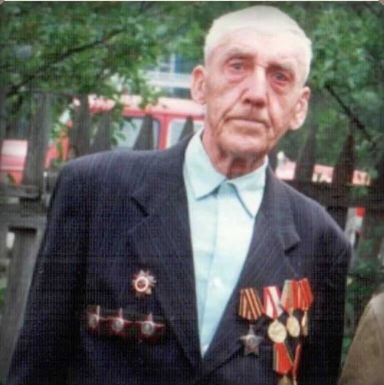 大猫徽章拍卖 第287期 苏联红星勋章套 三连号 同一人获得 档案齐全