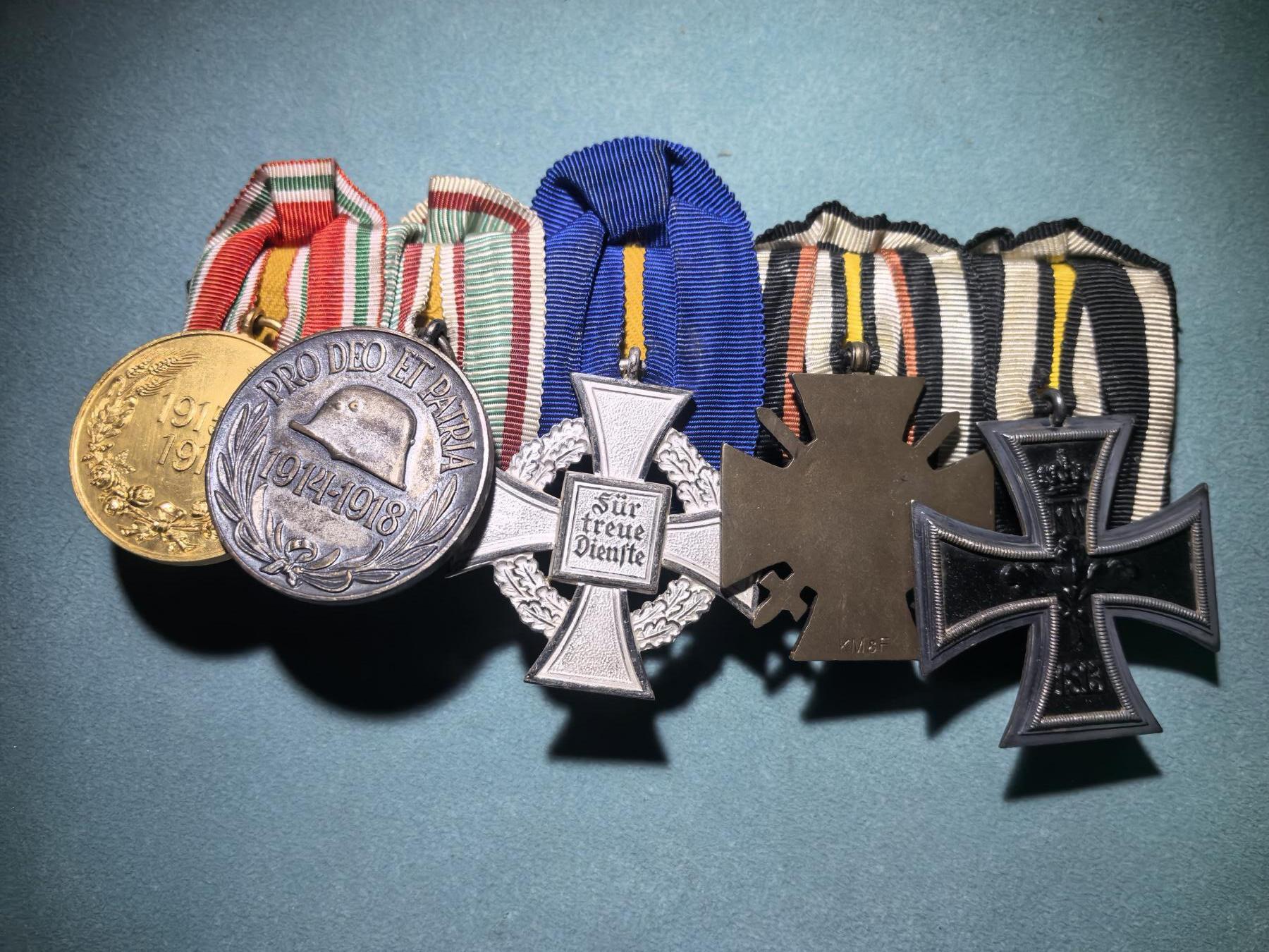 盛世勋华——号角文化勋章邮票专场拍卖第301期 德国（1939）阅兵式五联排 包括一战二级铁十字勋章/佩剑兴登堡十字奖章/银级忠诚服务奖章/匈牙利王国一战纪念奖章/保加利亚王国一战纪念奖章等