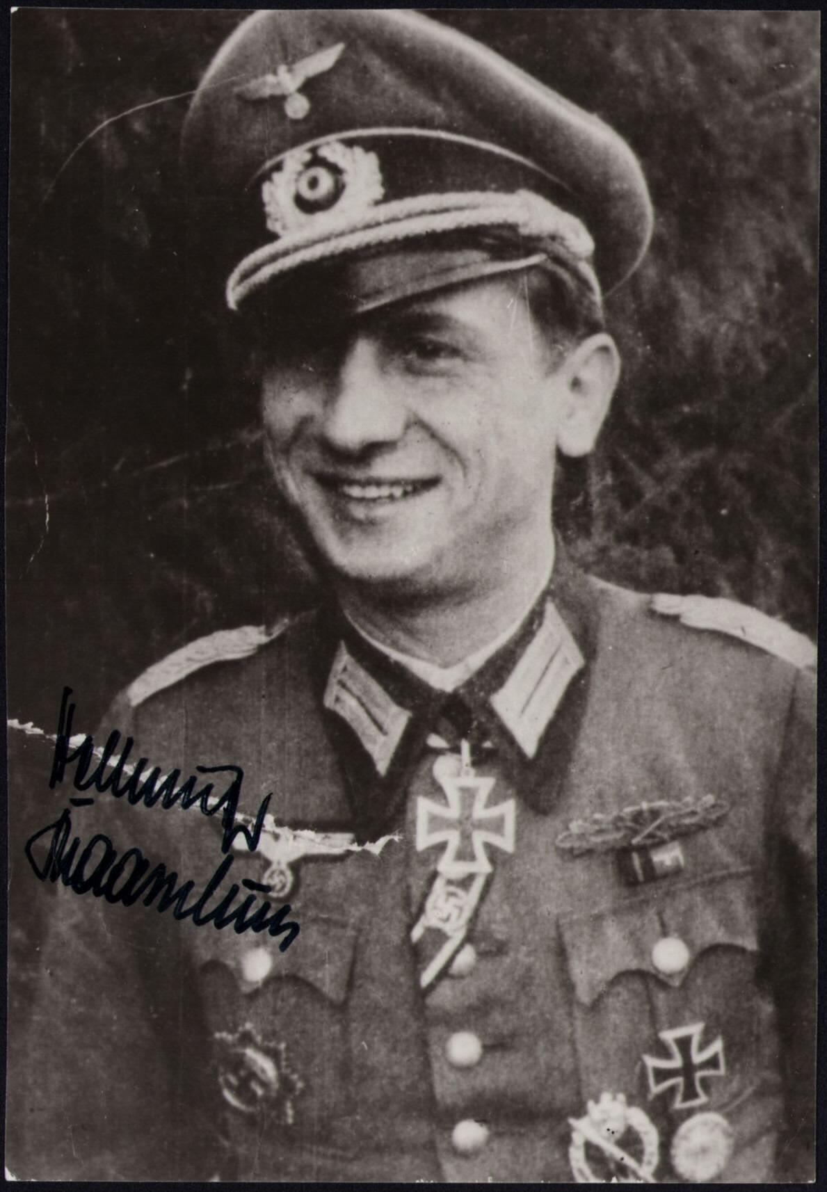 小驴勋章奖章收藏1月24日周六晚六点拍卖（珍爱和平，收藏战争，铭记历史，勿忘国耻，忠党爱国。有偿代拍，送拍规则在简介最后，参拍须阅读规则后再参拍，关系到运费包装发货时效真假辨别等关键信息，拍卖时不再发原图，看大图店主微信码在拍卖店铺介绍里）