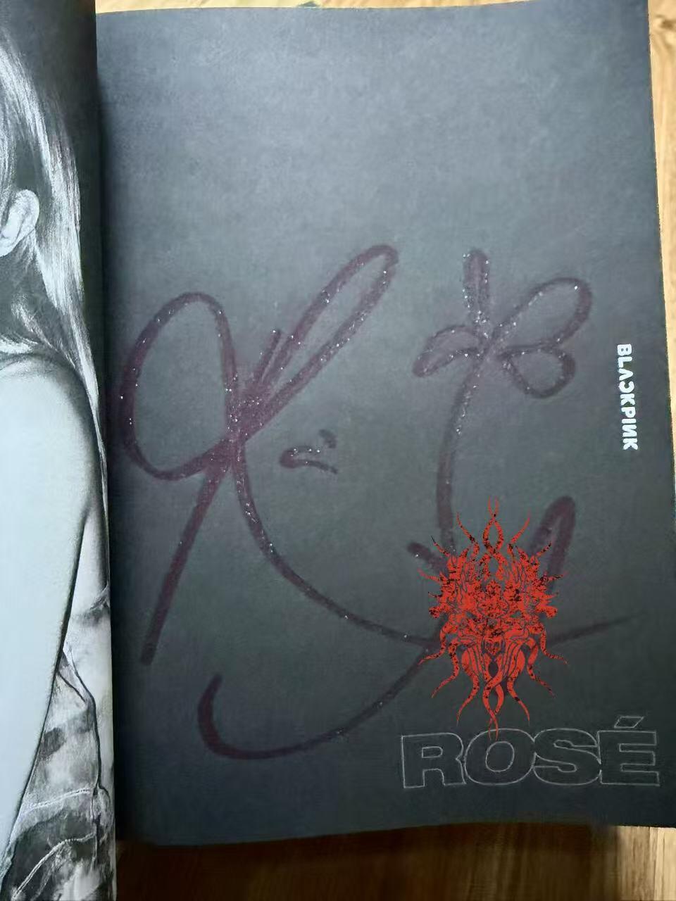 零元拍：杀死这份爱！！！！BLACK PINK亲签粉墨专辑《KILL THIS LOVE》黑版！幻彩防伪特殊笔所签，不同光线下呈现7种活彩！