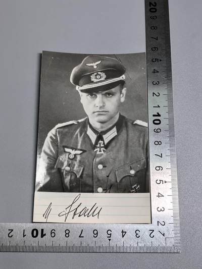 小驴勋章奖章收藏1月24日周六晚六点拍卖（珍爱和平，收藏战争，铭记历史，勿忘国耻，忠党爱国。有偿代拍，送拍规则在简介最后，参拍须阅读规则后再参拍，关系到运费包装发货时效真假辨别等关键信息，拍卖时不再发原图，看大图店主微信码在拍卖店铺介绍里） - 曼施坦因元帅谢幕战胡贝口袋，橡叶饰律师Paul Stahl战后亲签