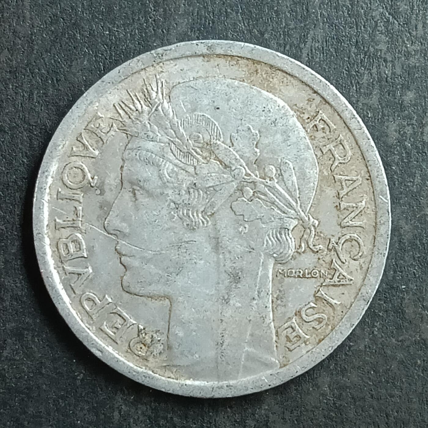 逸泉钱币2026第十五场世界钱币纪念币纸钞A883-1213A 1035 法国1法郎