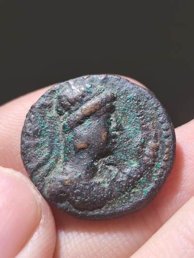 星盘世界钱币一月三十一日古典币专场 - 贵霜帝国 无名王铜币，面值四德拉克马