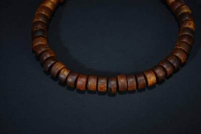 上海都达杂项专场六（全场包邮） 天然文莱金丝沉香片珠手串 附鉴定证书87-221