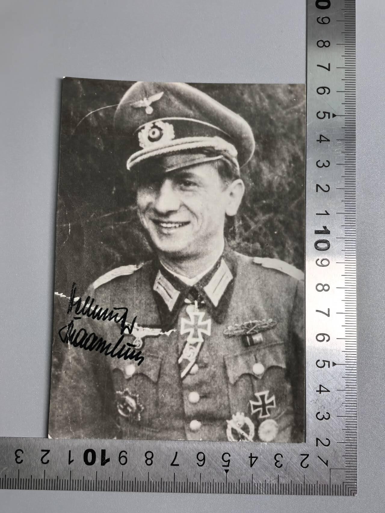 小驴勋章奖章收藏1月24日周六晚六点拍卖（珍爱和平，收藏战争，铭记历史，勿忘国耻，忠党爱国。有偿代拍，送拍规则在简介最后，参拍须阅读规则后再参拍，关系到运费包装发货时效真假辨别等关键信息，拍卖时不再发原图，看大图店主微信码在拍卖店铺介绍里）