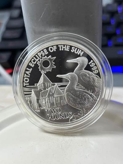 第189期拍卖 - 奥尔德尼1999年信天翁与太阳日出升起精制纪念银币，925银，28.28克，发行10000枚