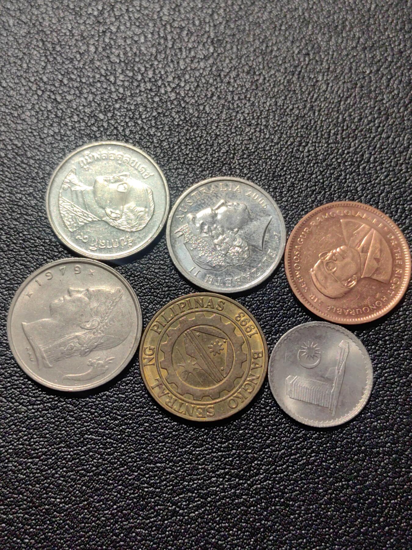 靖甫拍卖第二场 硬币六枚