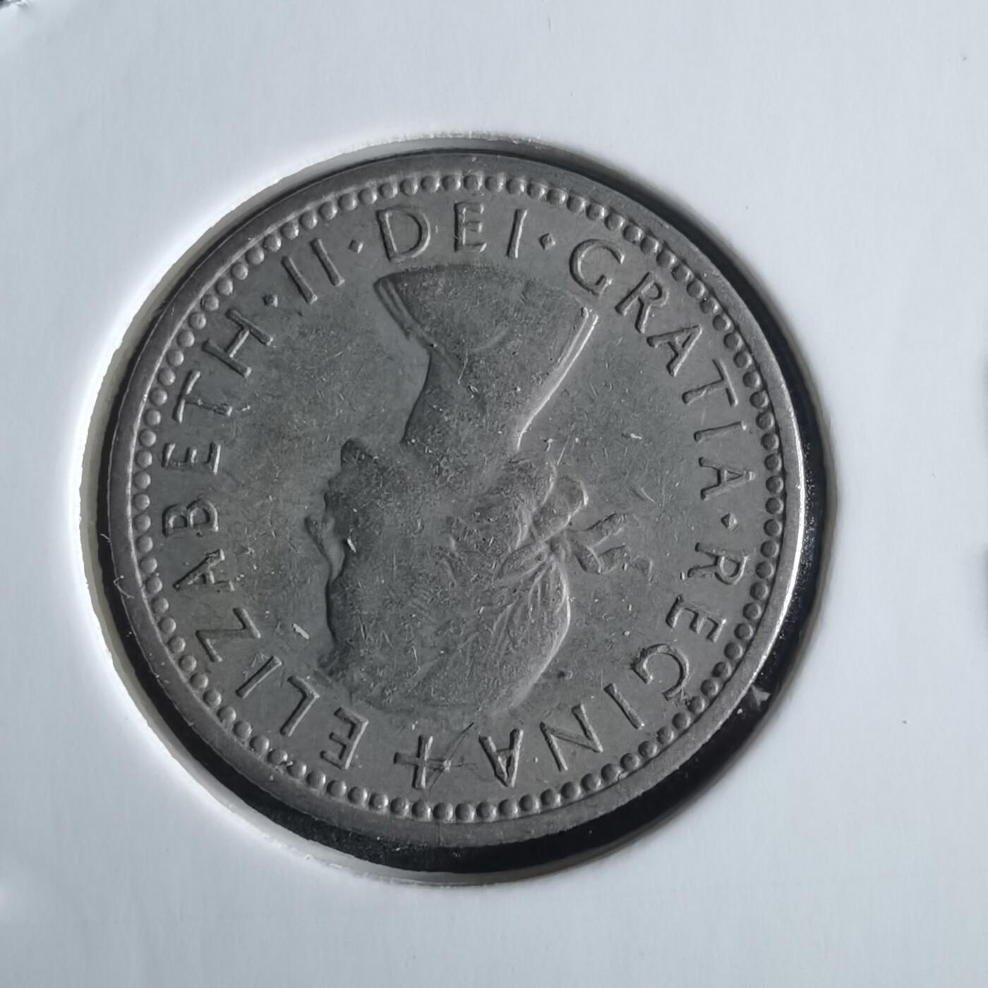 沼泽如烟--第972场 英国1962年6便士