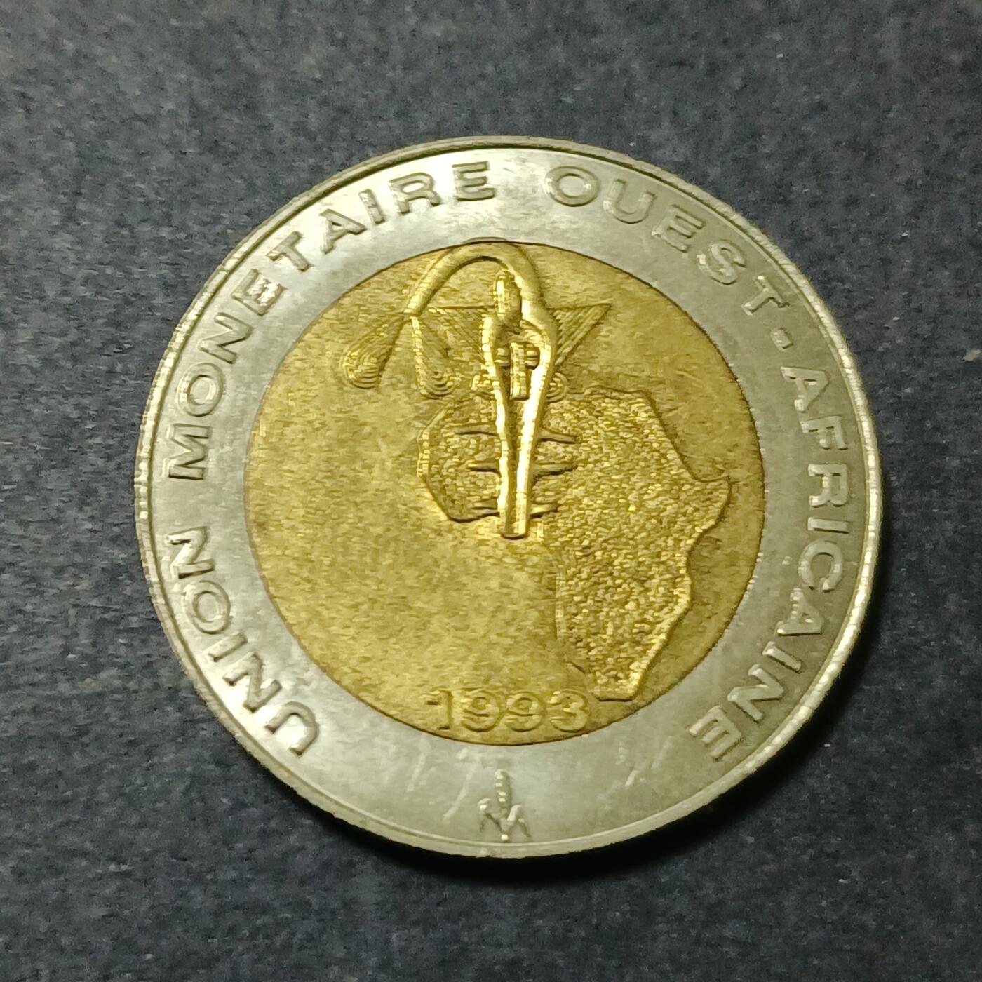 【游宝包邮场】乙巳蛇年第111期 周六集拍 西非 250法郎 1993年