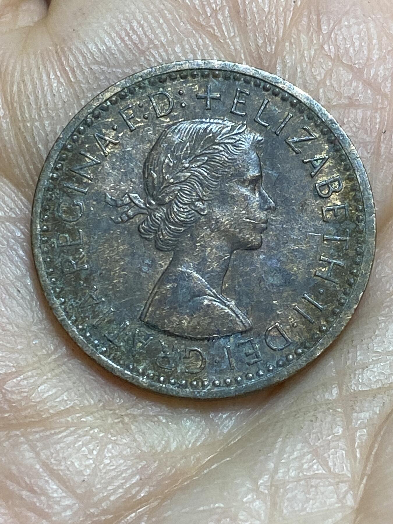 2026年第十四场(总第一百八十三场）外国好品散币场(免佣金) 英国🇬🇧1955年1法新(伊丽莎白二世青年桂冠第二版，仅发行3年)