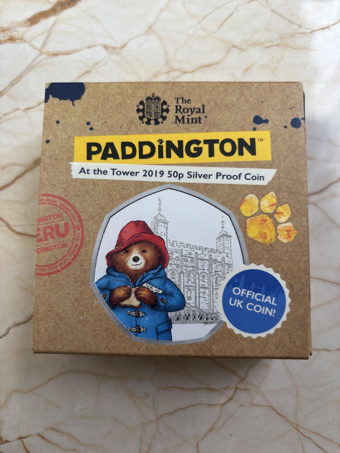 第189期拍卖 英国2019年可爱帕丁顿熊系列3在伦敦塔纪念银币，925银，8克，发行25000枚