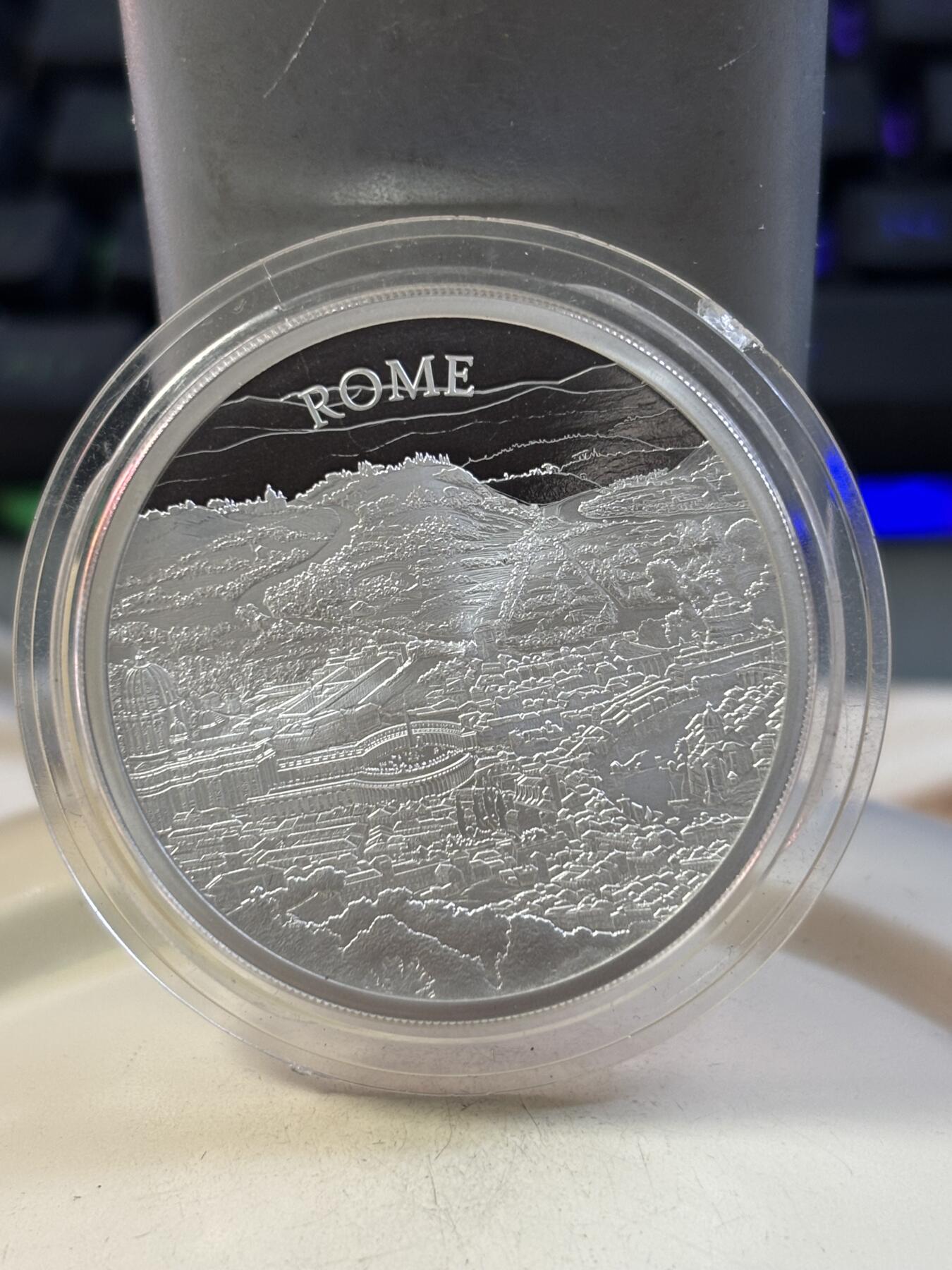 第189期拍卖 英国2022年城市景观系列2罗马1盎司精制纪念银币，999银，发行2000枚