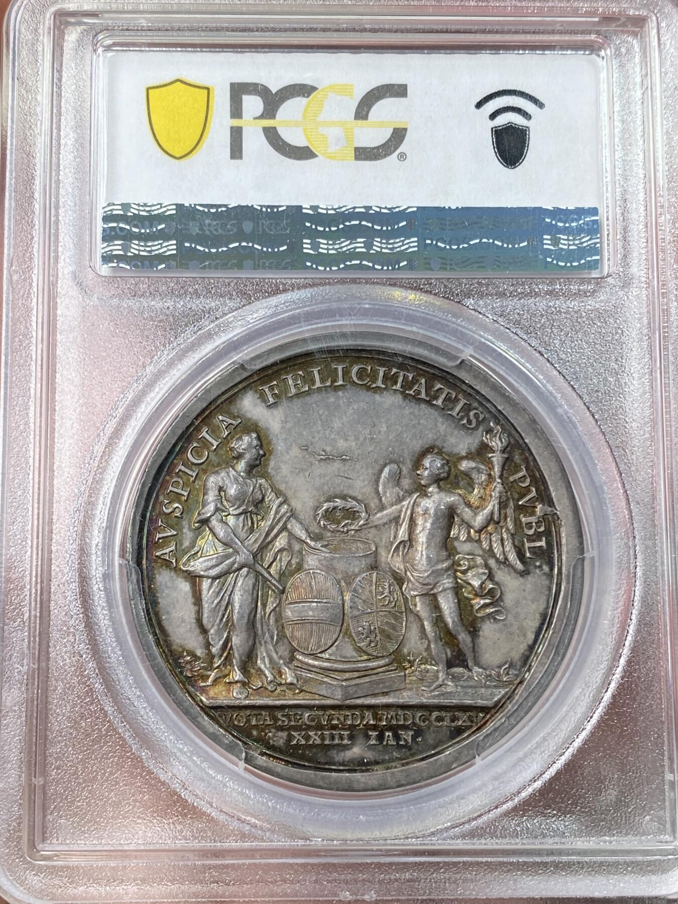 万国钱币拍卖第059期 PCGS SP63 PCGS SP63 1765年巴伐利亚马克西米利安三世的皇妹约瑟夫与奥地利皇帝约瑟夫二世结婚纪念大银章 罕见品种 保存状态极佳的18世纪帝国高浮雕结婚系列 无论是人物还是景观刻画都精细无比精美绝伦的古典艺术品 PC唯一冠军分
