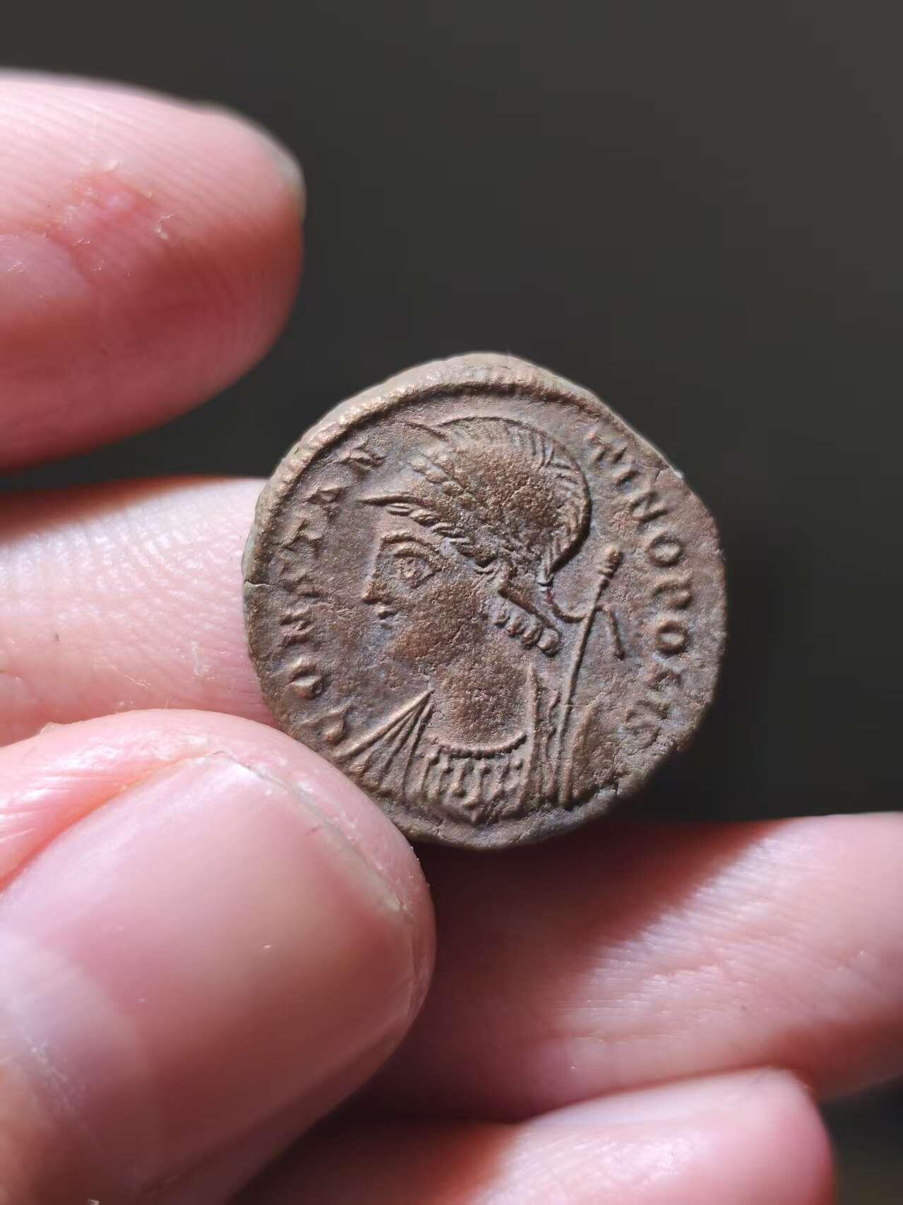 星盘世界钱币一月三十一日古典币专场 美品！君士坦丁大帝 迁城-君士坦丁堡 特发纪念铜币 正面君士坦丁堡女神 背面胜利女神站在船首 铭文：CONSTANTINOPOLIS