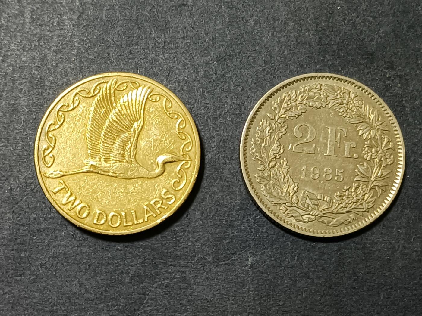 【游宝包邮场】乙巳蛇年第111期 周六集拍 新西兰2元 瑞士2法郎