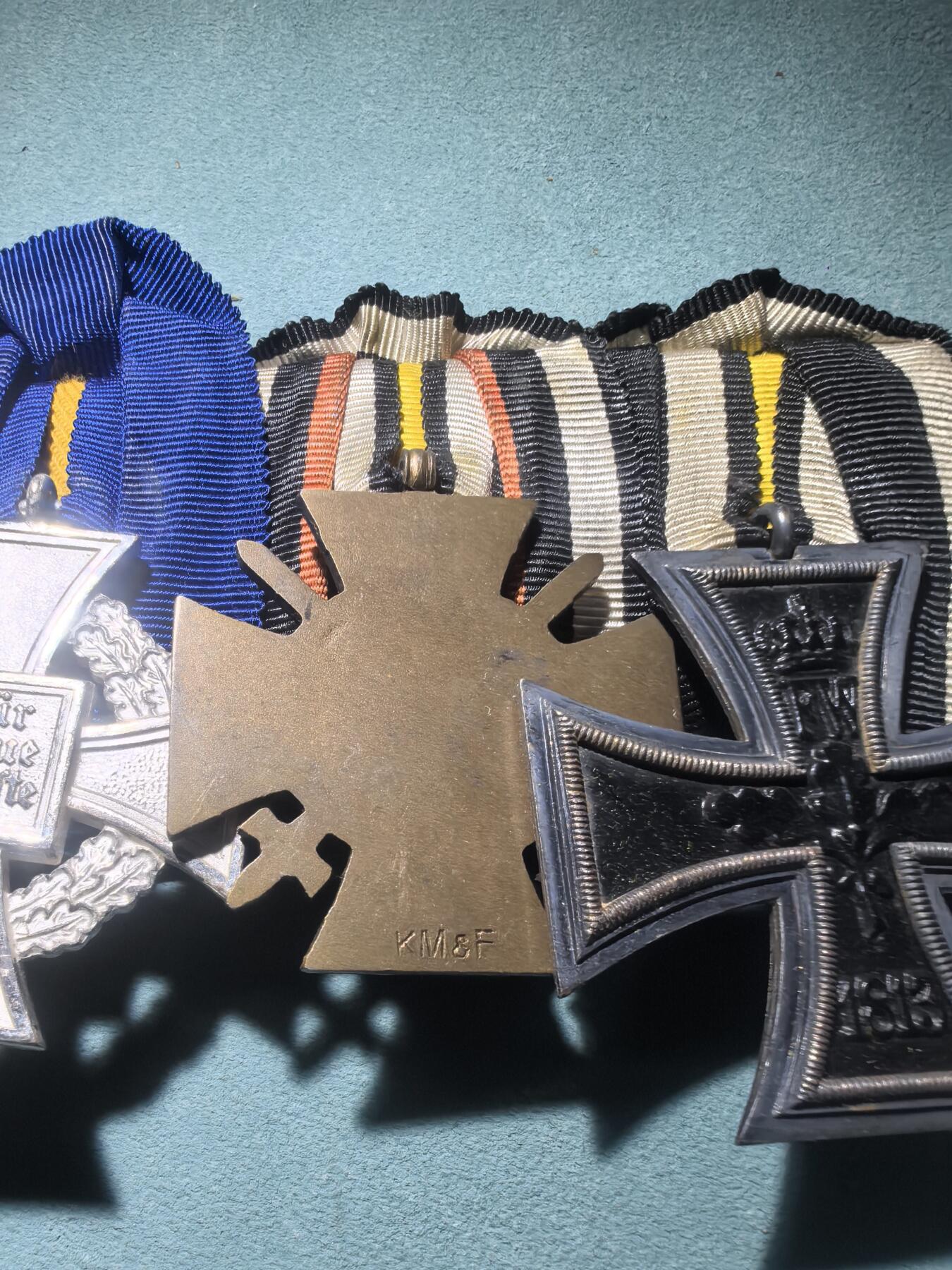 盛世勋华——号角文化勋章邮票专场拍卖第301期 德国（1939）阅兵式五联排 包括一战二级铁十字勋章/佩剑兴登堡十字奖章/银级忠诚服务奖章/匈牙利王国一战纪念奖章/保加利亚王国一战纪念奖章等