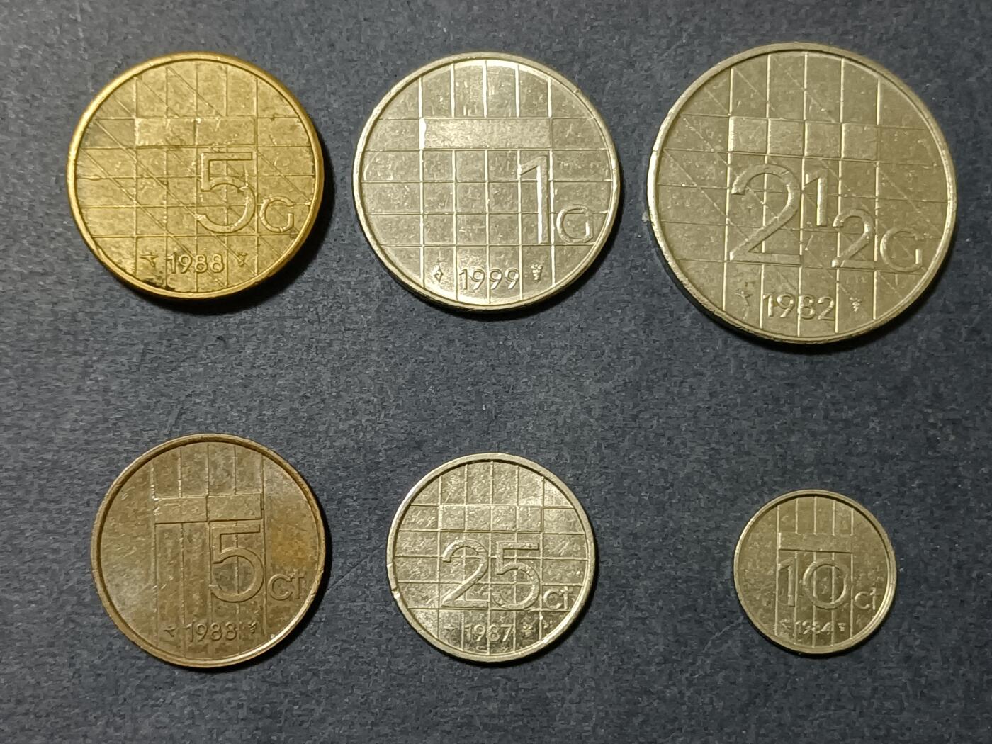 【游宝包邮场】乙巳蛇年第111期 周六集拍 荷兰 贝娅特丽克丝女王版套币