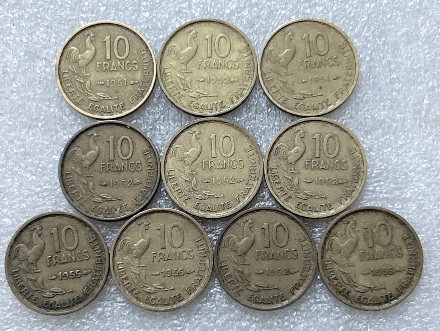 第一海外回流一元起拍收藏 散集专场  第295期 法国50年代高卢鸡10法郎铜币 10枚