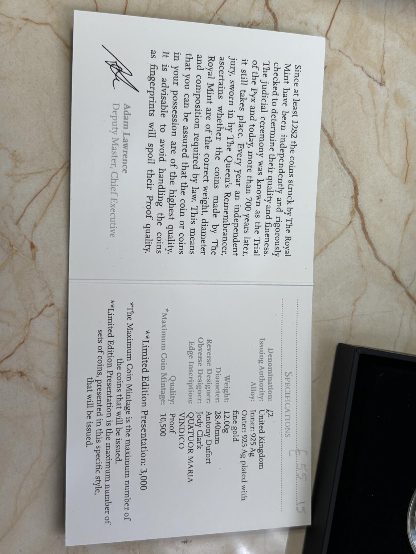 第189期拍卖 英国2015年不列颠女神重生2镑镀金精制纪念银币，925银镀金，12克，发行10500枚