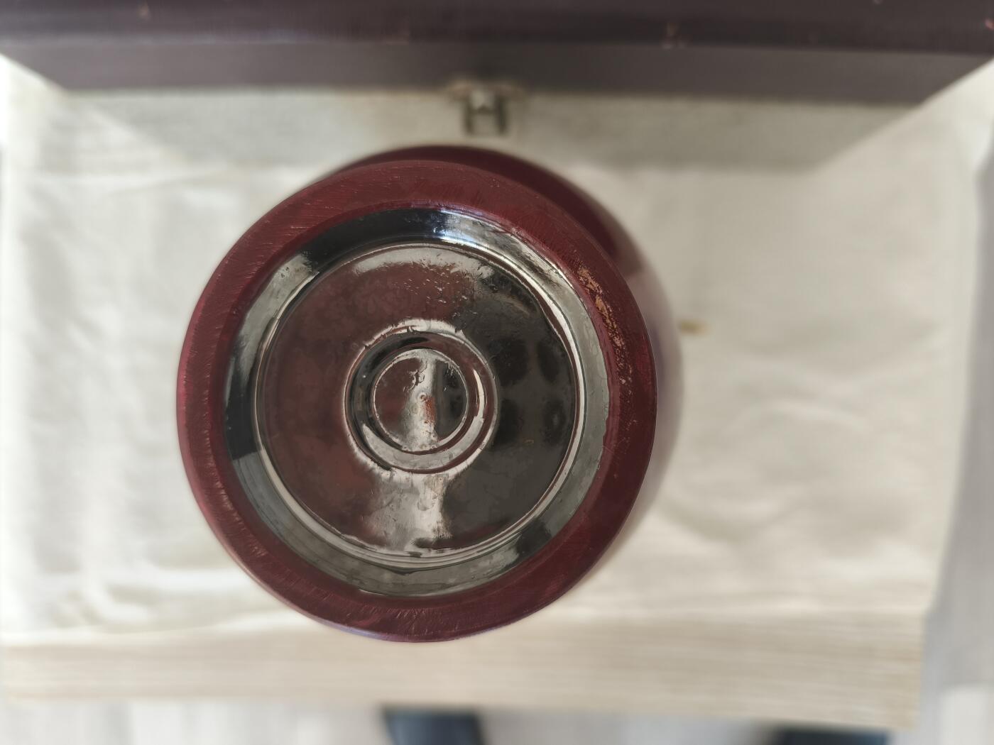 海外回流精品专场（鸽子请绕行）1.25 原盒全新日本回流黑翠七宝烧花瓶一只