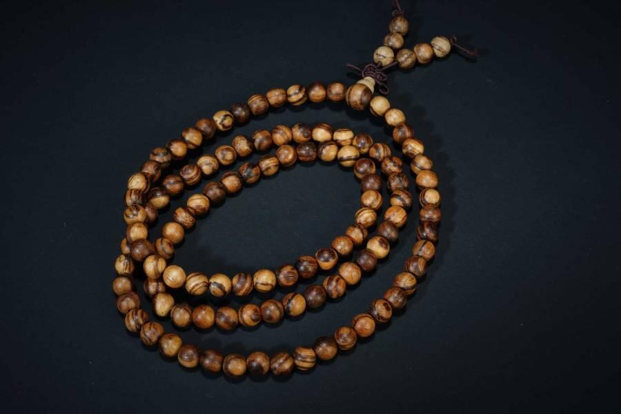 上海都达杂项专场十七（全场包邮） 天然加里曼丹沉香0.6多圈圆珠手串 附鉴定证书87-239