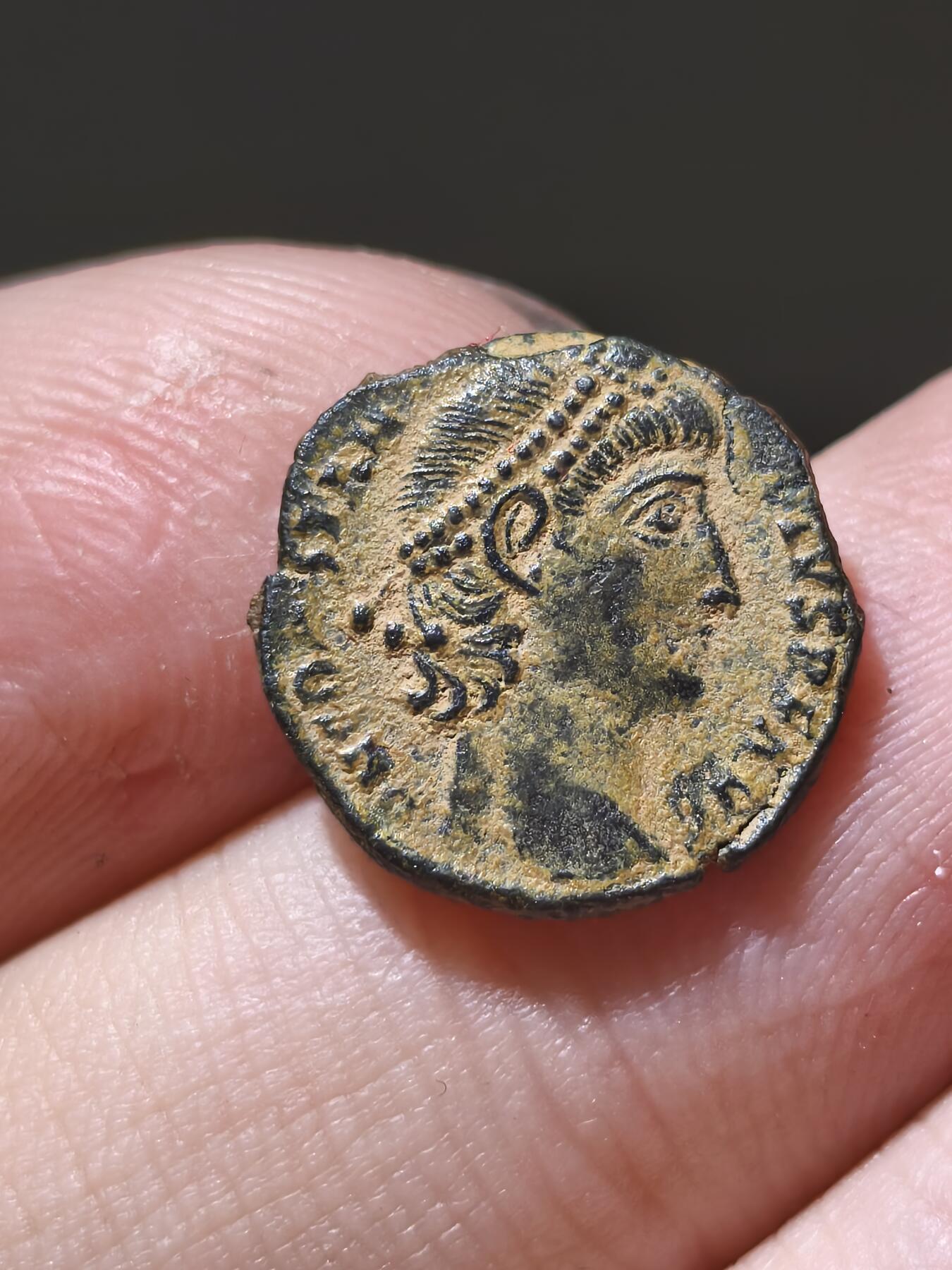 星盘世界钱币一月三十一日古典币专场 公元337-361年 【古罗马】君士坦提乌斯二世“誓愿”铜币，1.58g