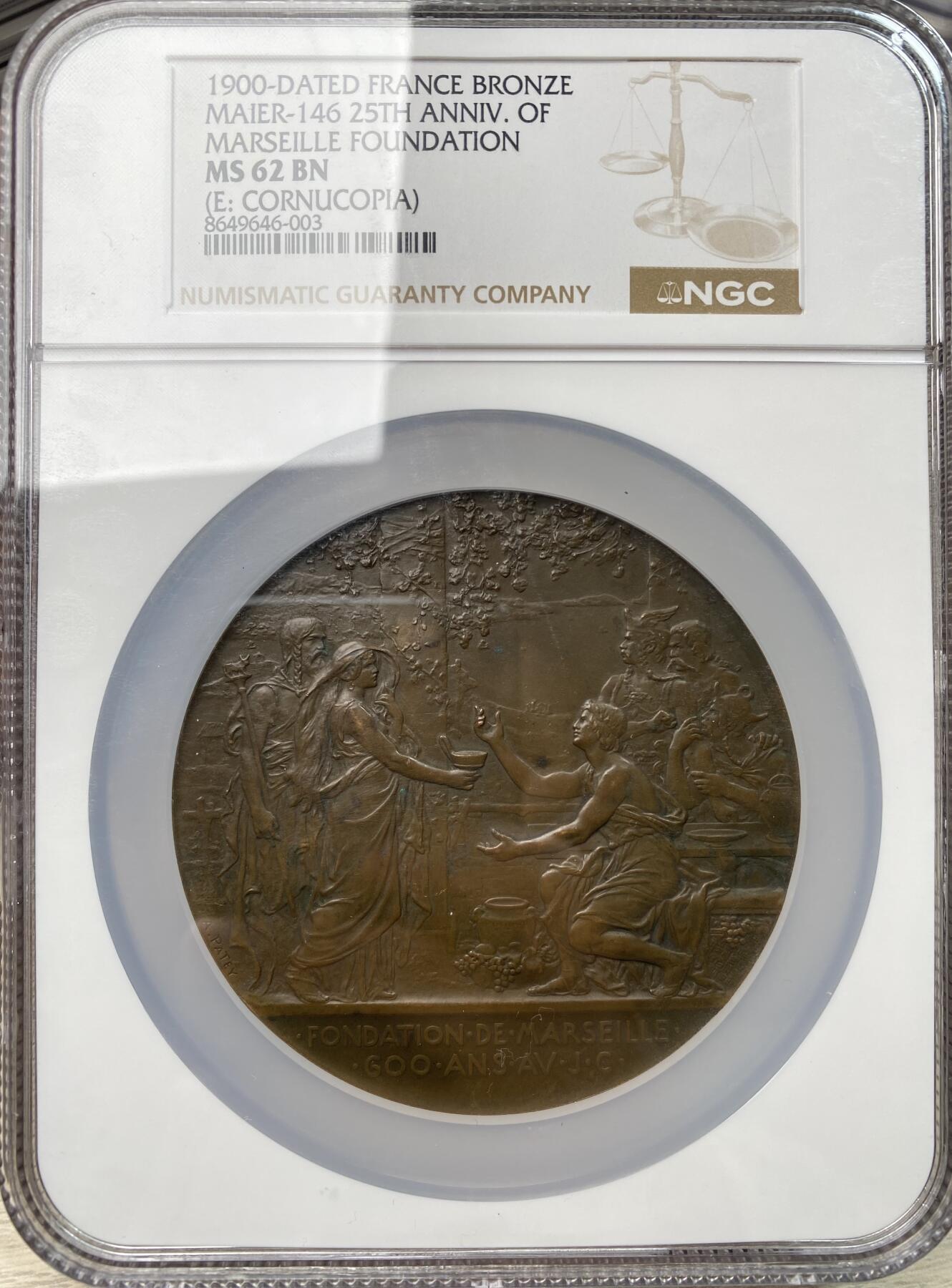万国钱币拍卖第059期 NGC MS62 1900法国第三共和国马赛建城2500周年纪念大铜章 塞戈布里吉斯国王和他的女儿吉普蒂斯向希腊人普洛蒂斯赠送花瓶 81MM 192.7G大规格